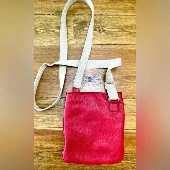 MK Michael Kors | Crossbody Bag | Ruby Red Genuine Leather - Picture 3 of 5